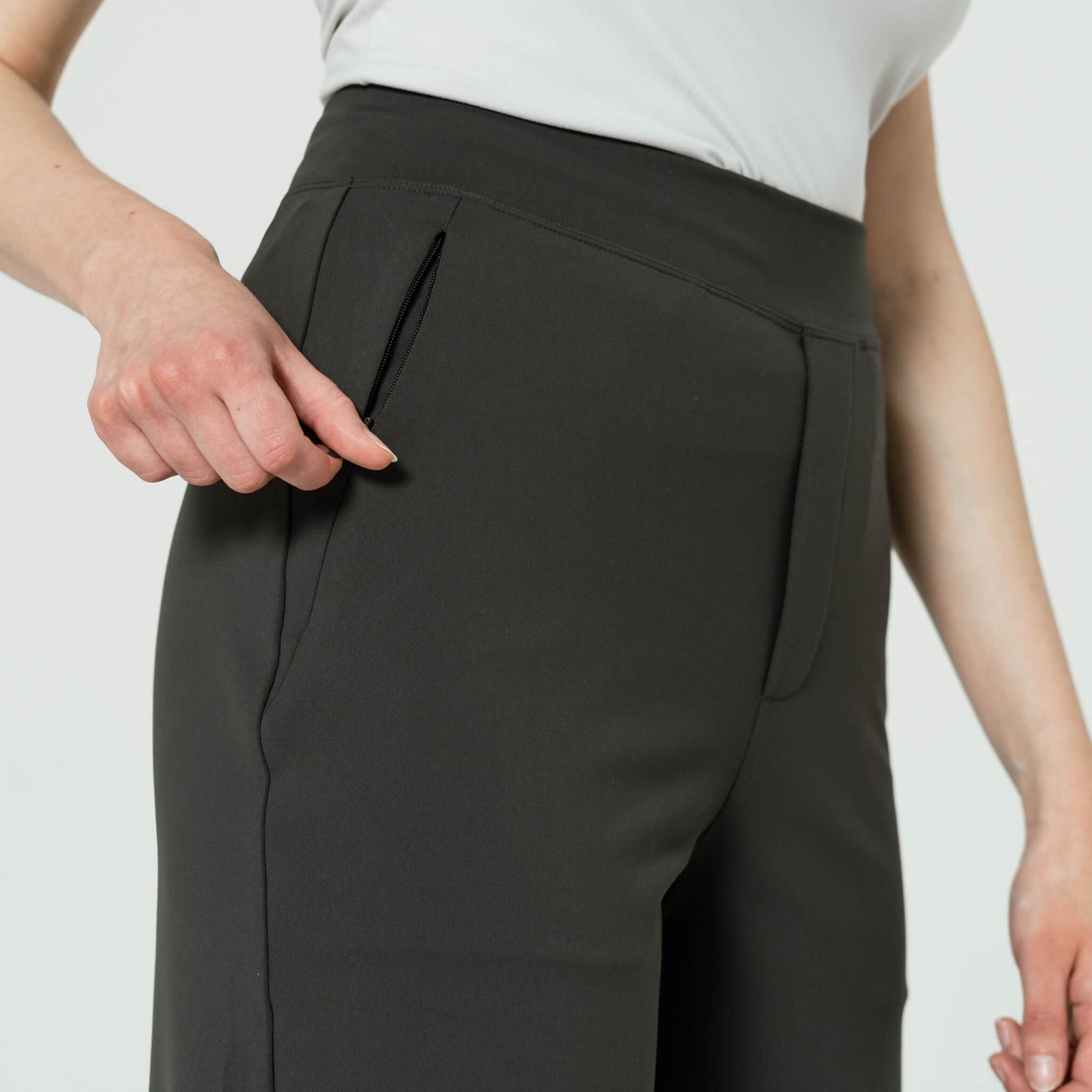 Bacarta Straight Pants